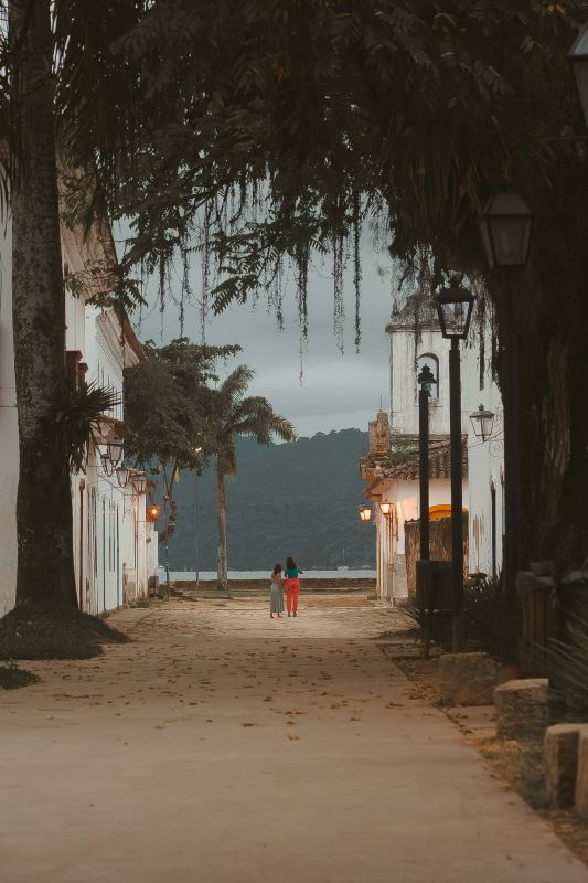 O Brasil é seguro para mulheres que viajam sozinhas?
