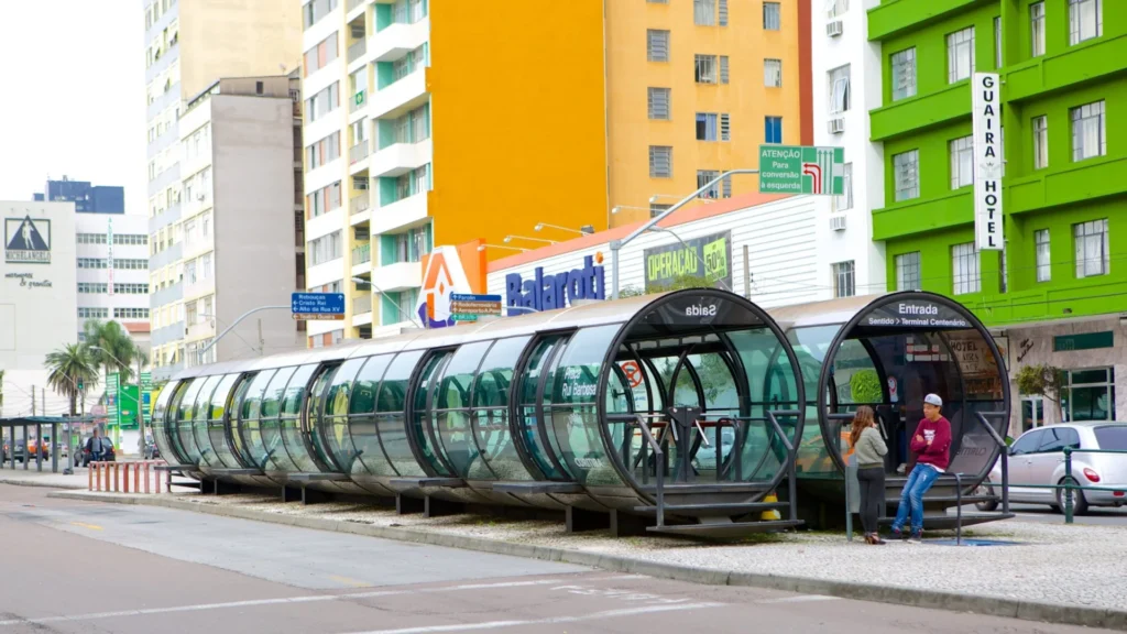 Curitiba é segura? O que saber antes de visitar ou morar na cidade
