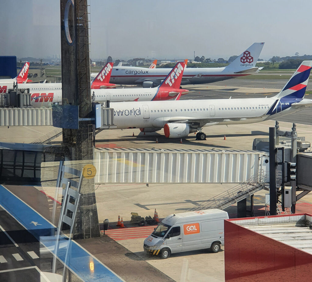 Aeroporto de Curitiba (CWB): Guia completo do Afonso Pena